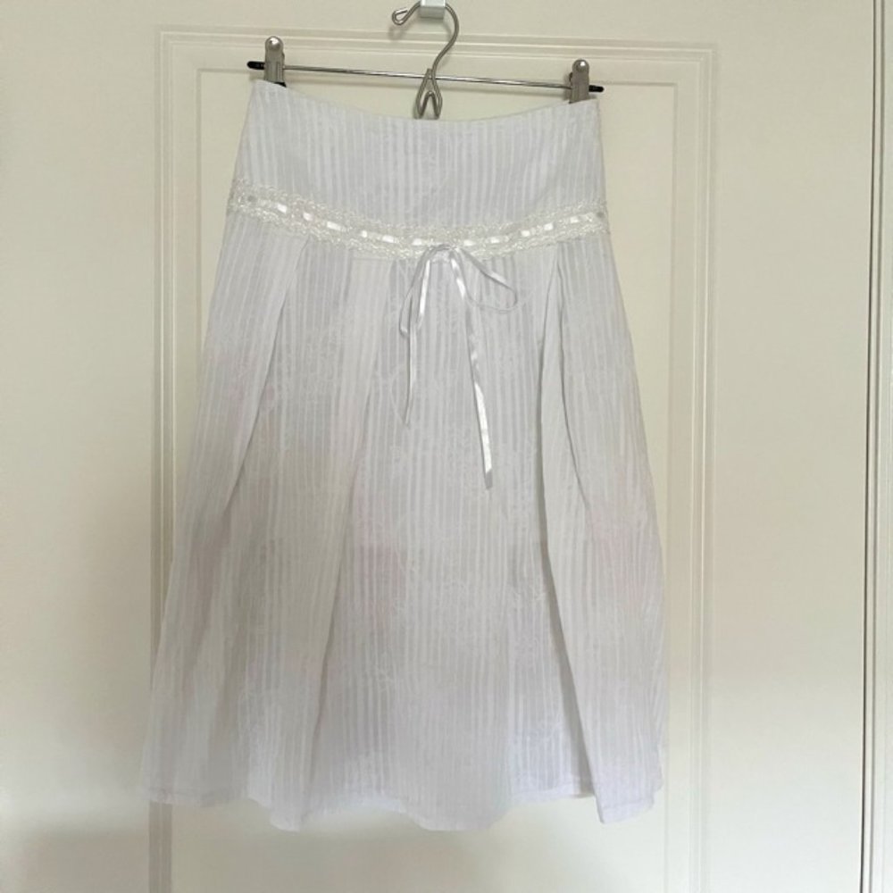 White Pleated Midi Skirt with Lace Details